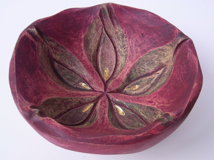 1goetheanum-form-keramik-red